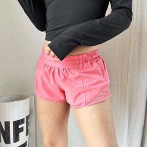 Lululemon Hotty Hot Shorts - 6